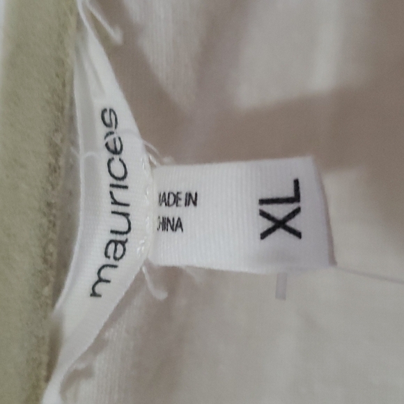 Maurice White Vest top size xl - Picture 4 of 8